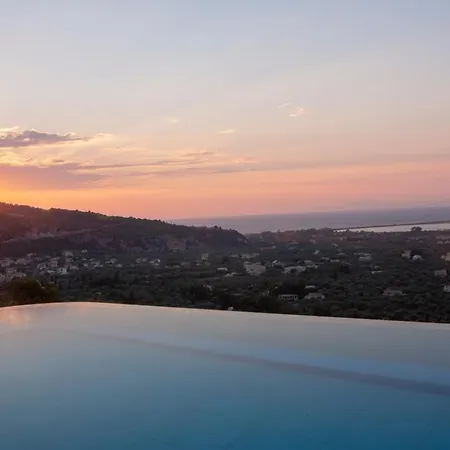 Villa Silencio Luxury *